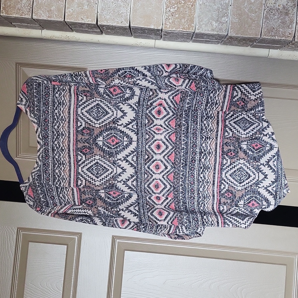 Sweater - Picture 3 of 3
